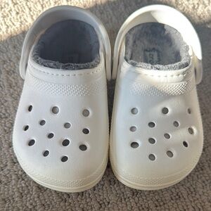 Kids White Fleece-Lined Slip-On Clogs